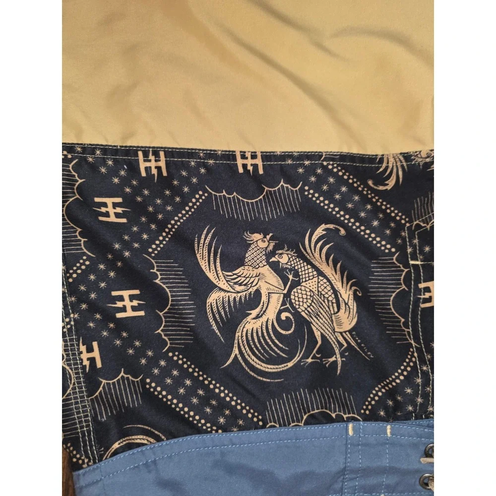 Howler Bros Men Rooster Print Board Shorts Size 33 Tan Blue swim trunks shorts